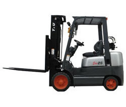 Short Wheelbase Petrol Forklift